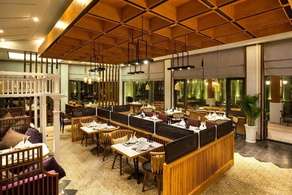 VINOASIS Phú Quốc Hotel Biên Hòa Exterior foto
